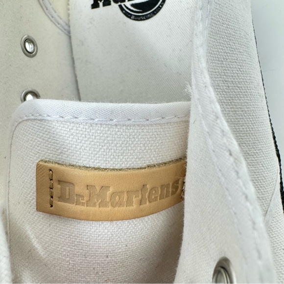 Dr Martens Pressler Canvas Sneaker, White Unisex, Mens 8, Womens 9, Like New. - Picture 7 of 9
